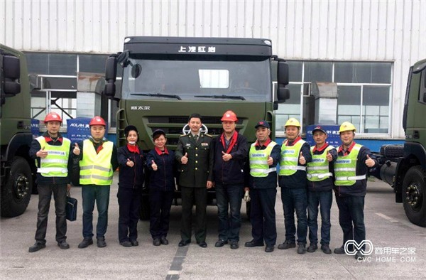 紅巖軍車品質(zhì)過(guò)硬獲得軍方肯定2.jpg